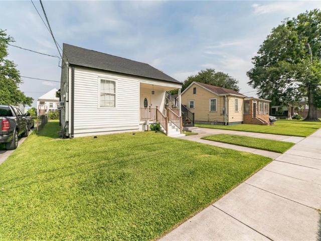 616 Lebeau Street