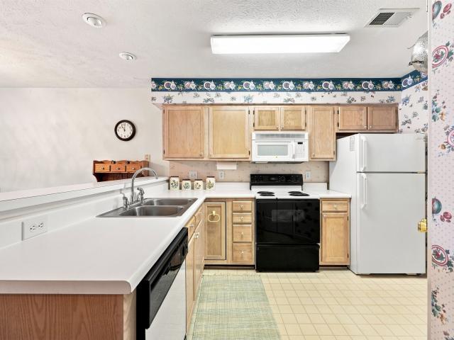 616 Waterway Village Blvd. 24E