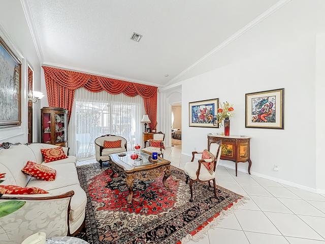 6174 Caladium Rd, Delray Beach, FL 33484 | MLS #R11135