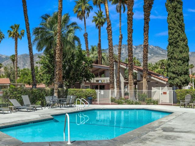 6175 Montecito Drive #8, Palm Springs, US, CA