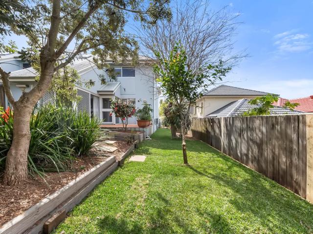 6/17 Armadale Street, St Lucia, QLD 4067 Townhouse for Rent Ray White Sherwood | Ray White Centenary
