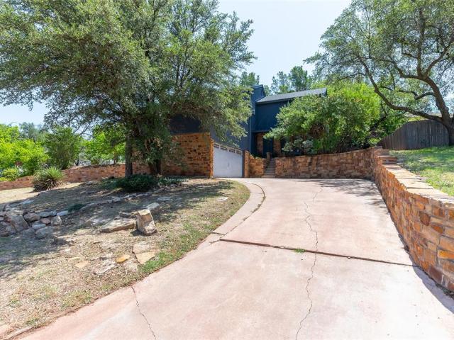 617 Green Valley Drive