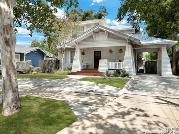 617 E Park Ave