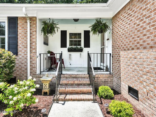 617 Hunting Ridge Road