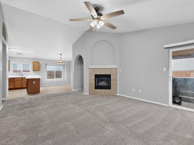 617 Sunny Meadows Drive NE