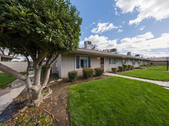 617 W Granger Ave, Unit 14, Modesto, CA 95350 | MLS #226023