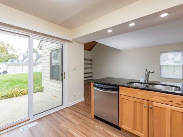 617 Whitney Court, Gurnee, US, IL