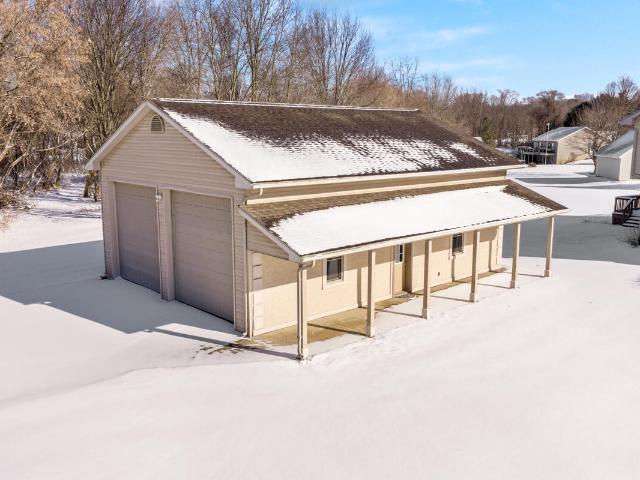 6185 Willow Run Drive