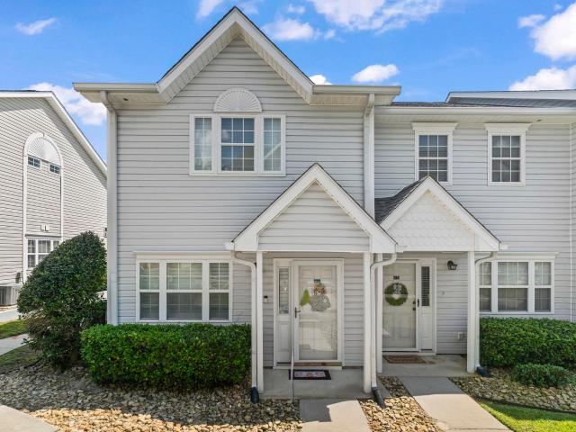 618 3rd Ave. S 4A