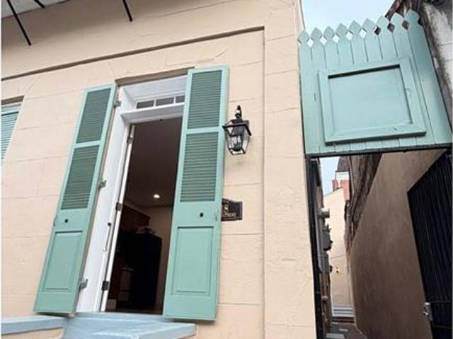 618 Dauphine Street # 1B