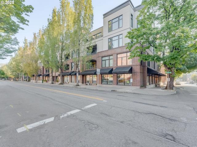 618 NW 12th Ave, Unit 306, Portland, OR 97209 | MLS #691638
