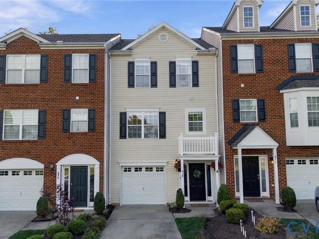 618 Ridgemoor Court
