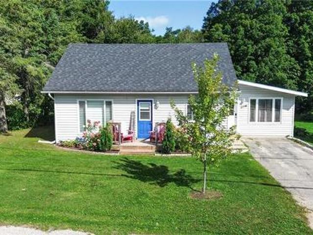 6198 King Street, Mindemoya, Manitoulin Island, ON, P0P 1S0 house for sale | Listing ID 2130 | Royal LePage