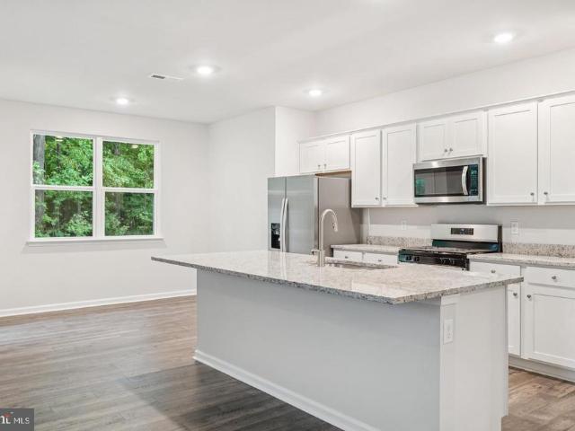 6190 Discovering Ridge Drive