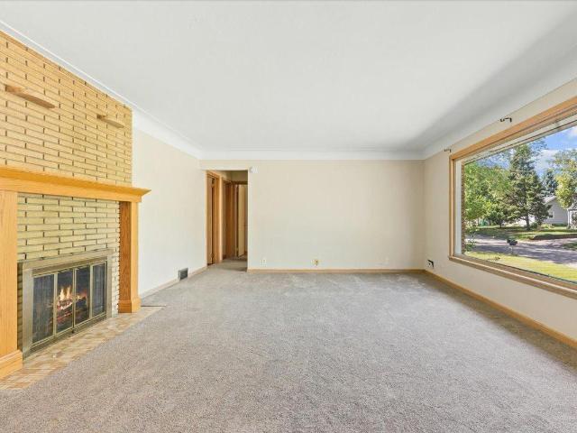 6193 49th Street N