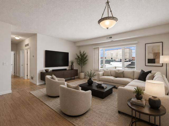 619 8th Street SE # 308