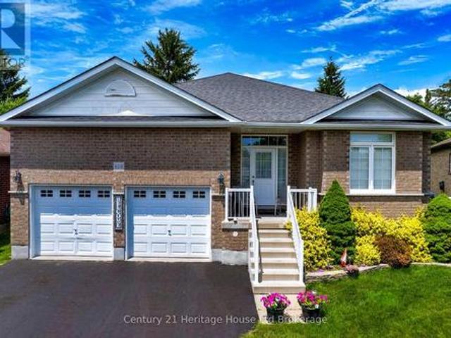 619 Fox Hollow Court, Woodstock North, ON, N4T 1W3 house for sale | Listing ID X13846 | Royal LePage