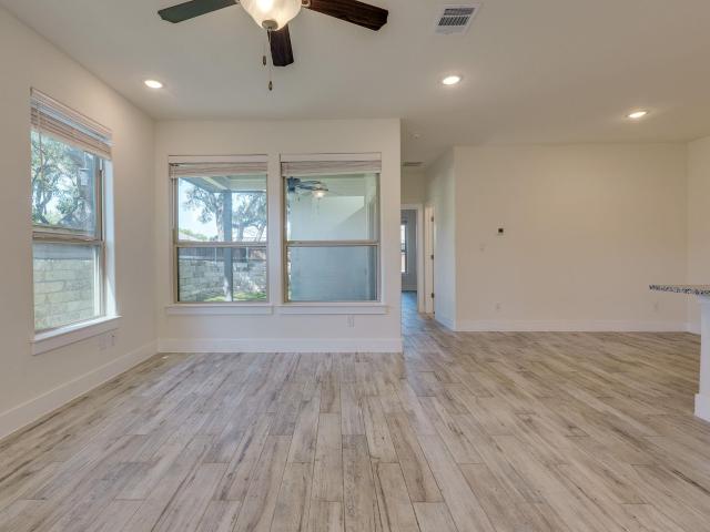 619 Parkline Dr