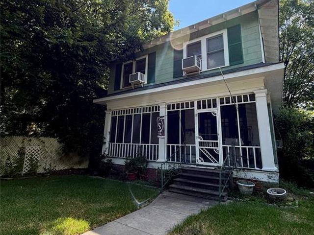 619 Topeka Street