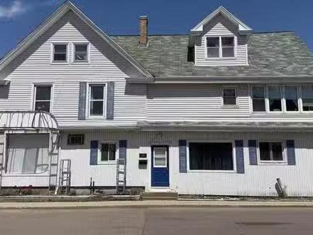 61 63 Central Street, Summerside, PE, C1N 3L2 house for sale.
