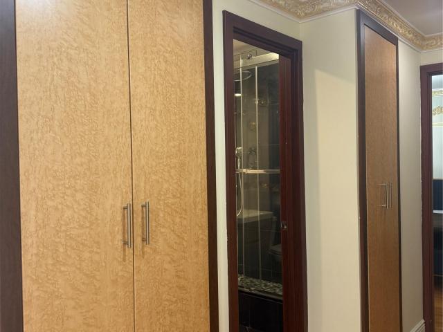 61 20 Grand Central Parkway, Unit BB706