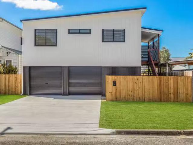 61 Victoria Street, Brighton, QLD 4017