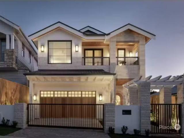 61 Watson Street, Camp Hill House for rent Listed by Georgia.