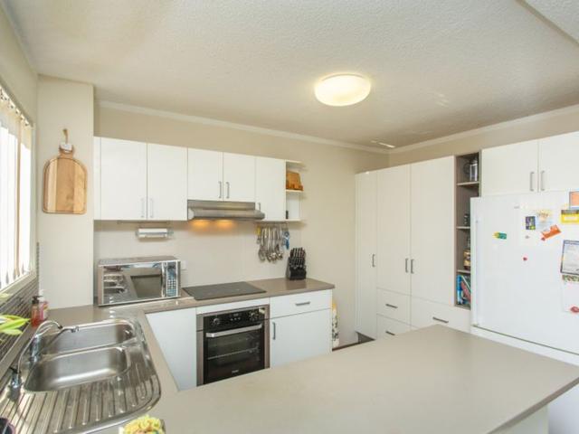 6/1 Waverley StreetSouthport QLD 4215, Australia