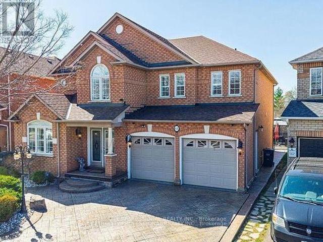 61 Woodvalley Drive, Brampton, ON, L7A 1Z3 house for sale | Listing ID W13849 | Royal LePage