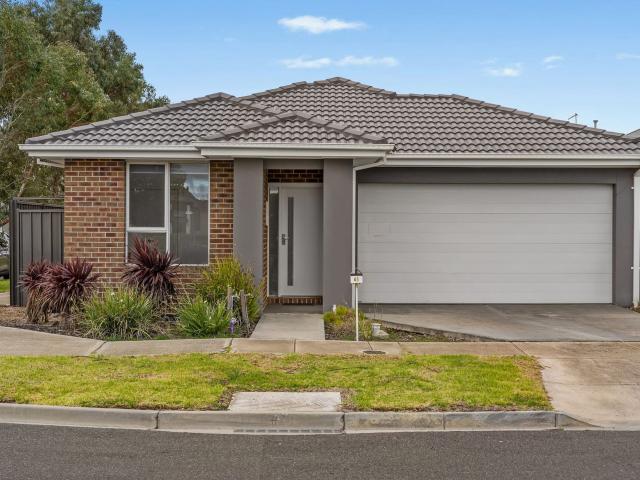 61 Abbeygate Drive, Werribee