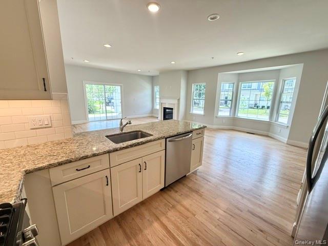 61 Avery Drive N