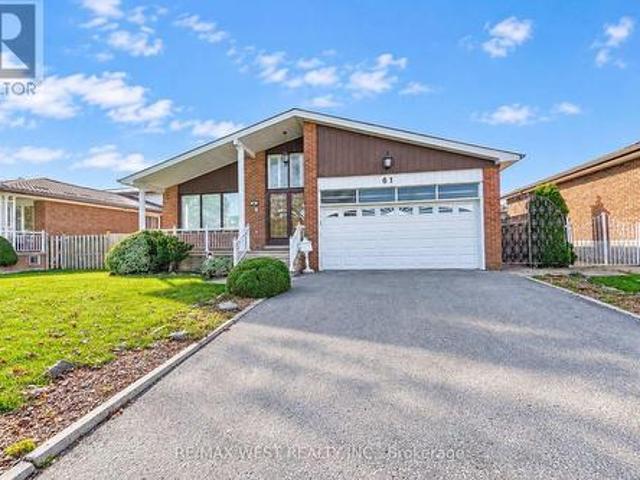 61 Bickerton Crescent, Toronto, ON, M2J 3T2 house for sale | Listing ID C13787 | Royal LePage