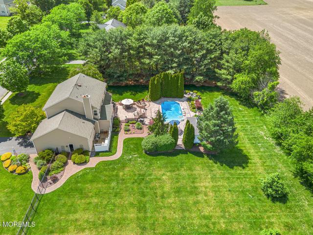 61 Cliffwood Drive