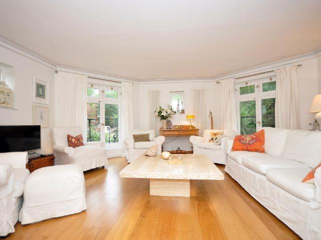 61 Fitzjohn's Avenue, London, NW3 6PG, United Kingdom | 3 bed apartment for rent #136868139 | Rentberry