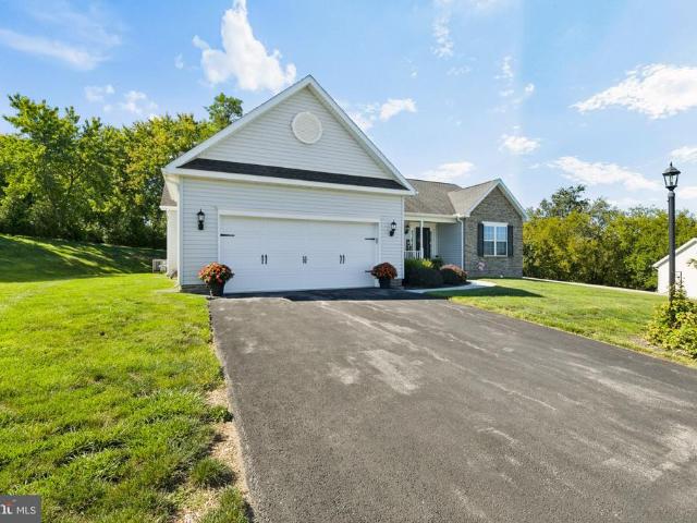 61 Huntmaster Drive