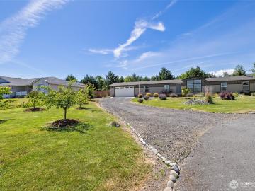 61 Kestral Place