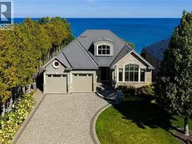 61 Lake Street Unit# 3, Grimsby, ON, L3M 2G6 Luxury House fo.