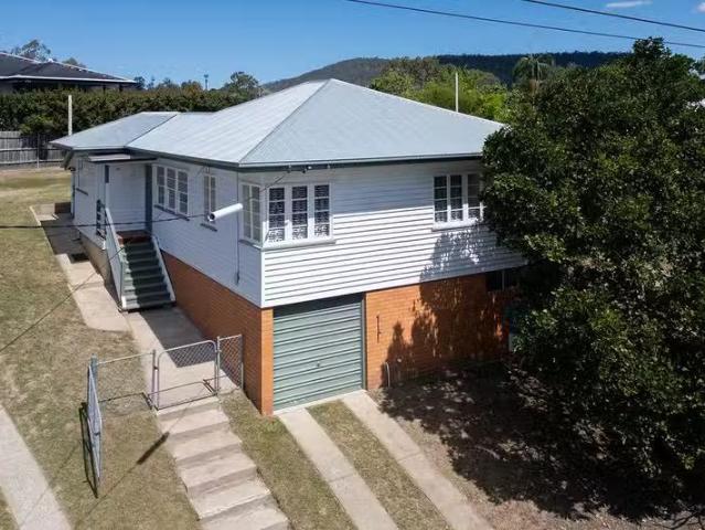61 Madsen Street, Keperra, QLD 4054 House for Rent