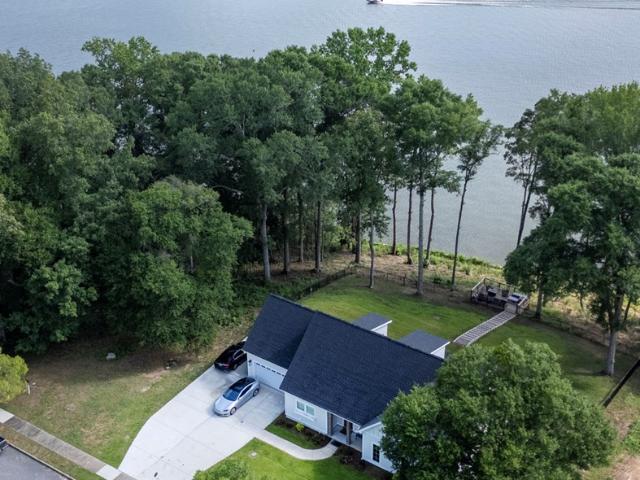 61 Memory Ln