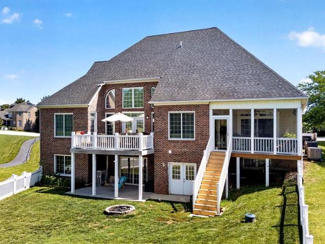 61 Meadow Glen Drive