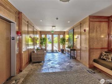 61 Pine Street # 201