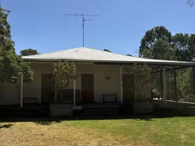 61 Rifle Range Road, GLENLYNN, WA 6256 House for Rent