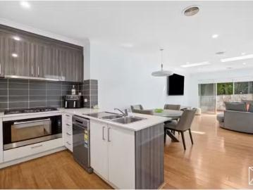 Cotter River, Jembaicumbene - Equipped kitchen