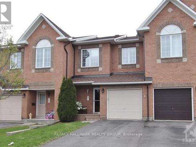 61 Scampton Drive, Ottawa, ON, K2W 1E7 house for lease | Listing ID X13521 | Royal LePage