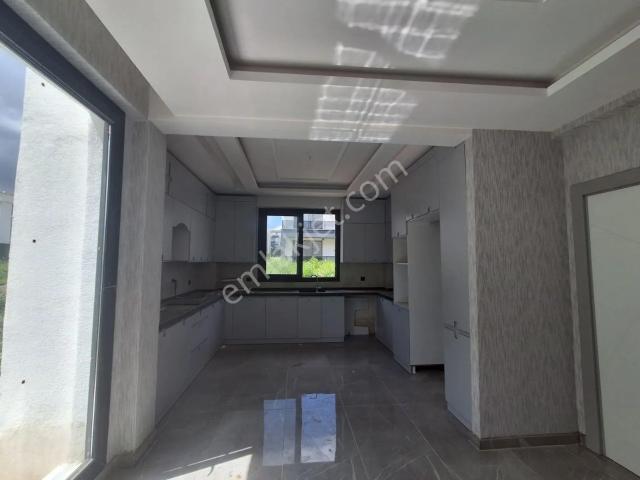 6+1 Satılık Lüks Dubleks Villa