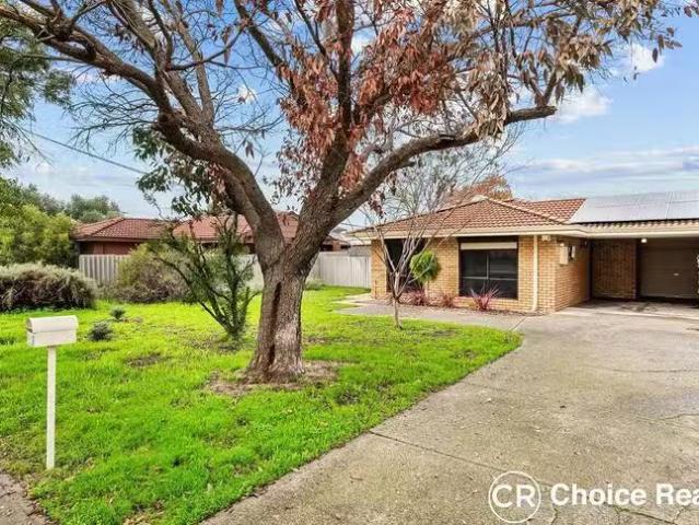 61B Mallard Way, Cannington, WA 6107