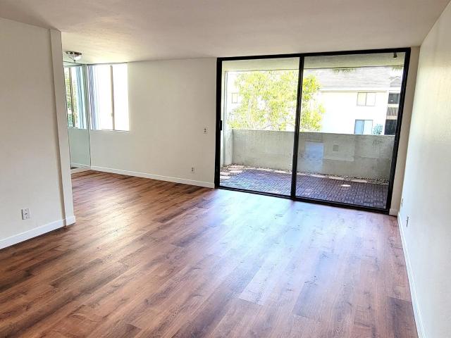 6204 Agee St, Unit 129, San Diego, CA 92122 | MLS #260015