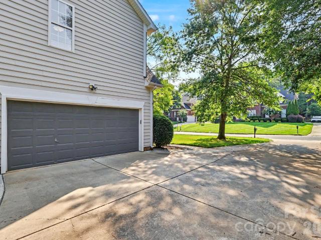 6204 Pumpernickel Lane