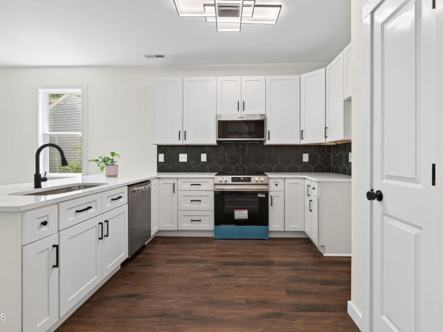 6209 River Breeze Court