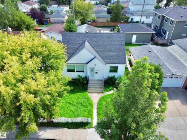 6209 Street Nw, Edmonton, AB, T6H 2V1 house for sale | Listing ID E4504 | Royal LePage